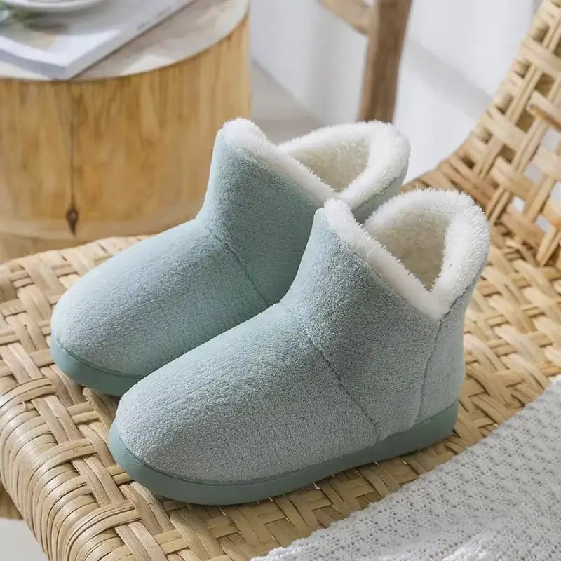 Chaussons d'hiver rembourrés pour femmes, coloris vert.